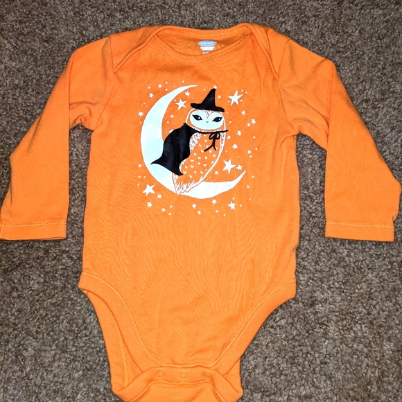 🎃 Halloween 🎃 Footie Pj's & Onesie - Picture 2 of 7